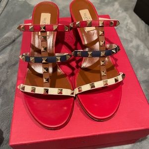 Rockstud Caged Valentino Garavani Slide Sandals
